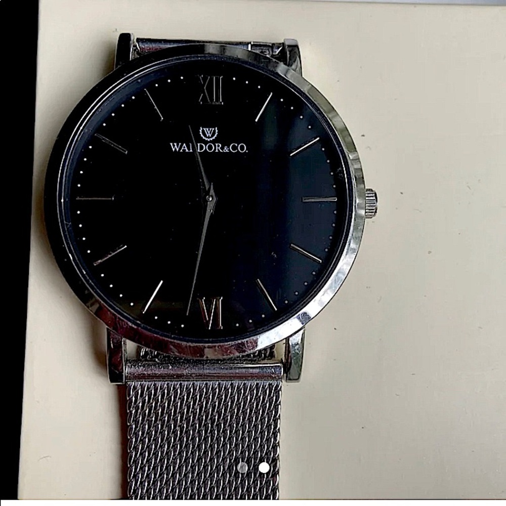 Waldor Watch